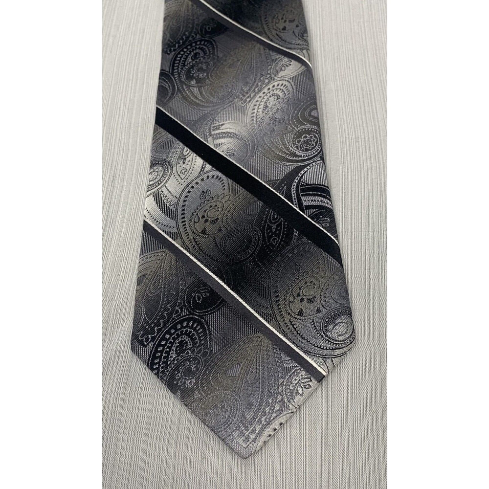 Murano 100% Silk Hand Tailored Tie Paisley print Gray Black Tan colors,63 inches